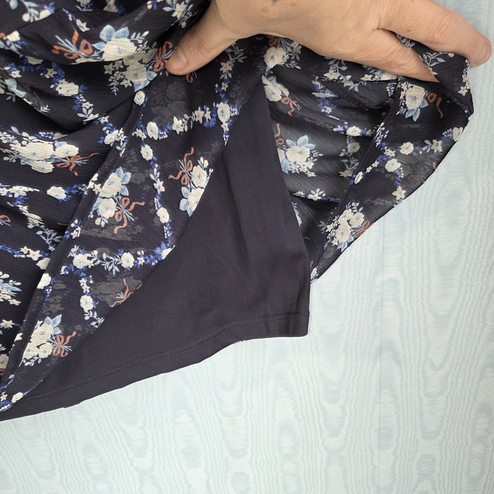 Lauren Conrad Small Midi Dress Smocked Navy Floral Puff Sleeve Cottage Delicate - Picture 4 of 10